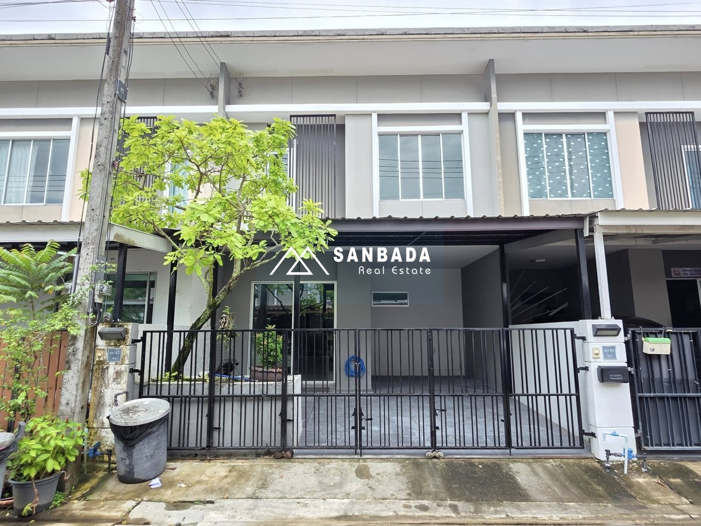 ทาวน์เฮ้าส์ 2 ชั้น หมู่บ้านพฤกษาวิลล์ ควนดินแดง