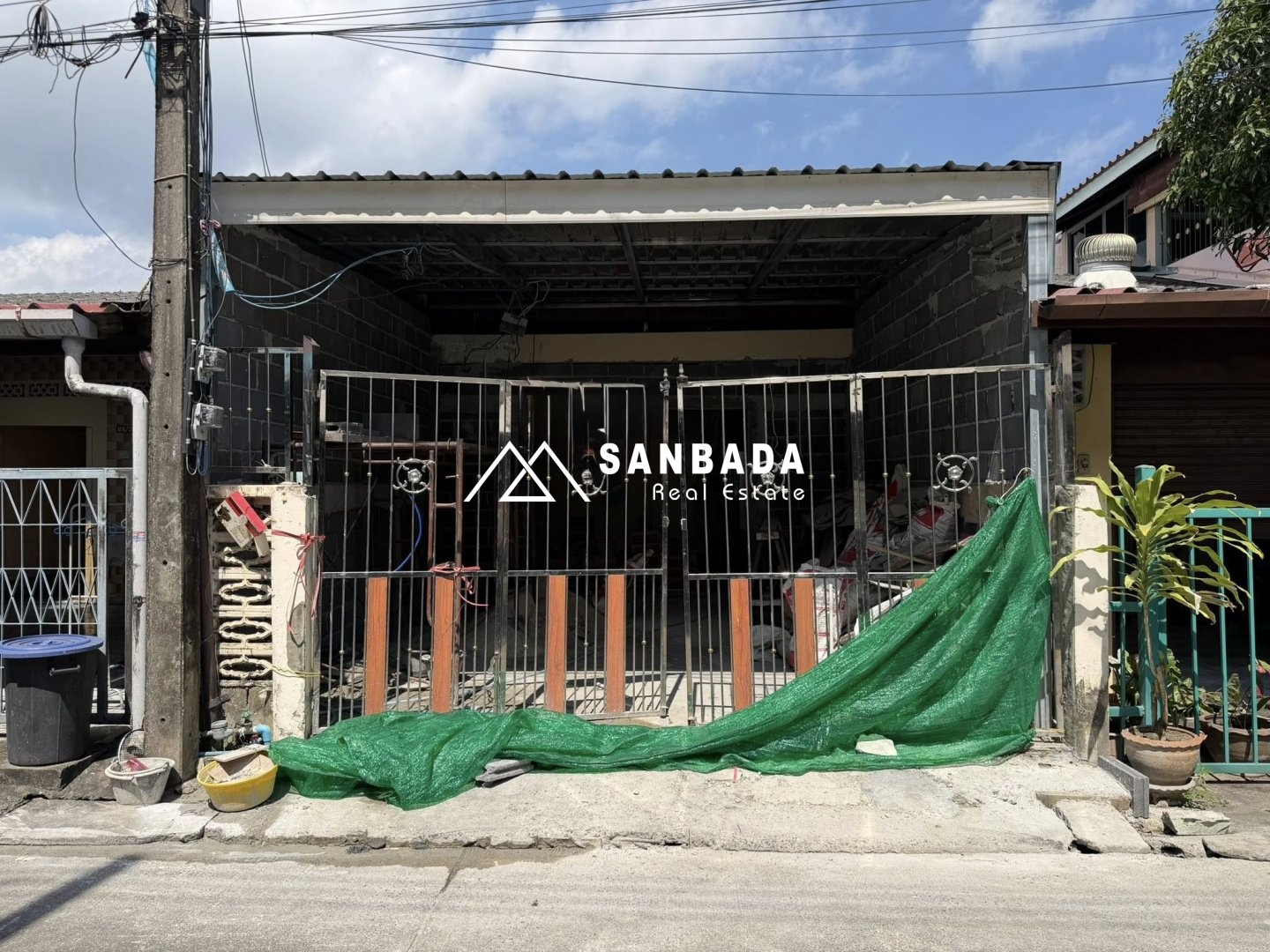 🏡✨ 单层联排别墅 – Ratsada, Koh Sireh (Soi 13)