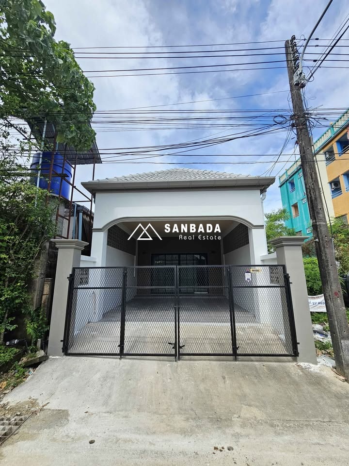 单层住宅 - Soi Bang Chi Lao，Ratsada。