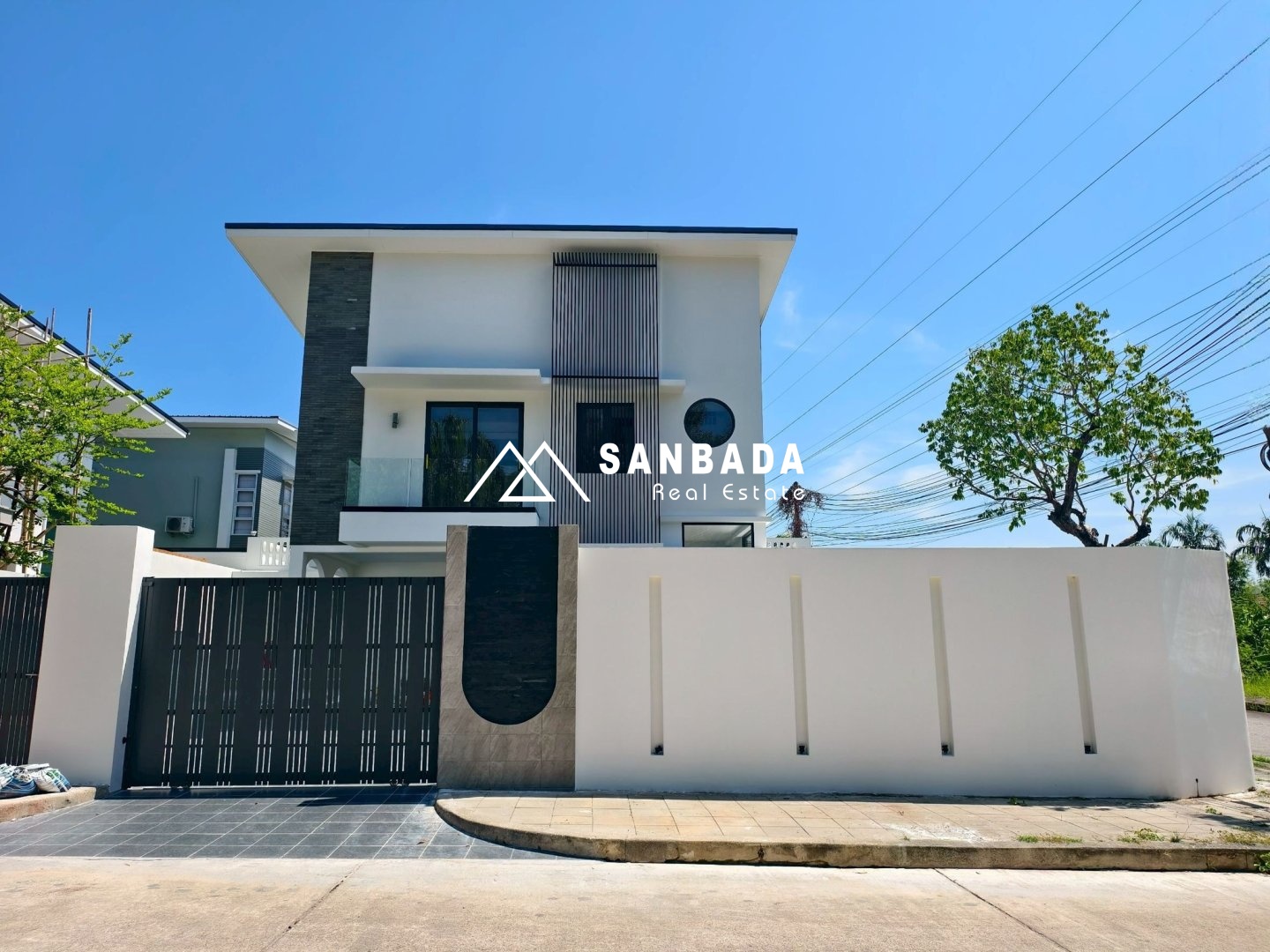  Luxury Pool Villa หมู่บ้านร็อคการ์เด้น 6 – เกาะแก้ว